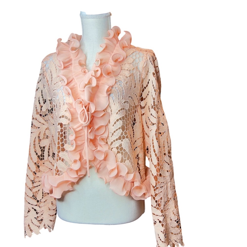 # A253  Nancy Romantic Statement Top Pink Crochet Lace Blouse  Ruffle NWT M